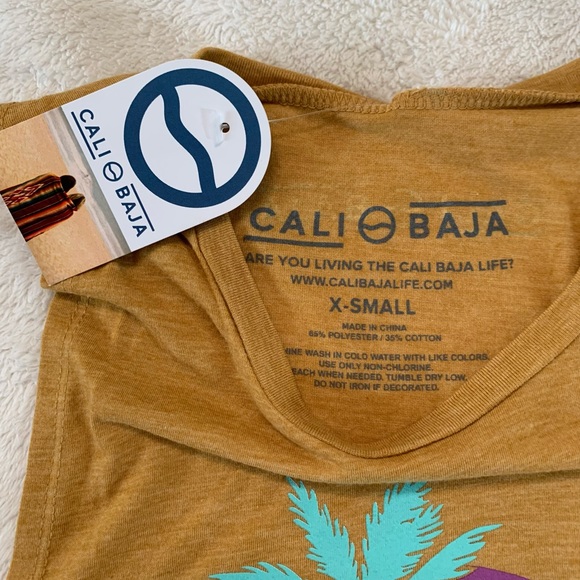 Cali Baja Life Women’s Sleeveless Tank Top Size Medium - Picture 7 of 15